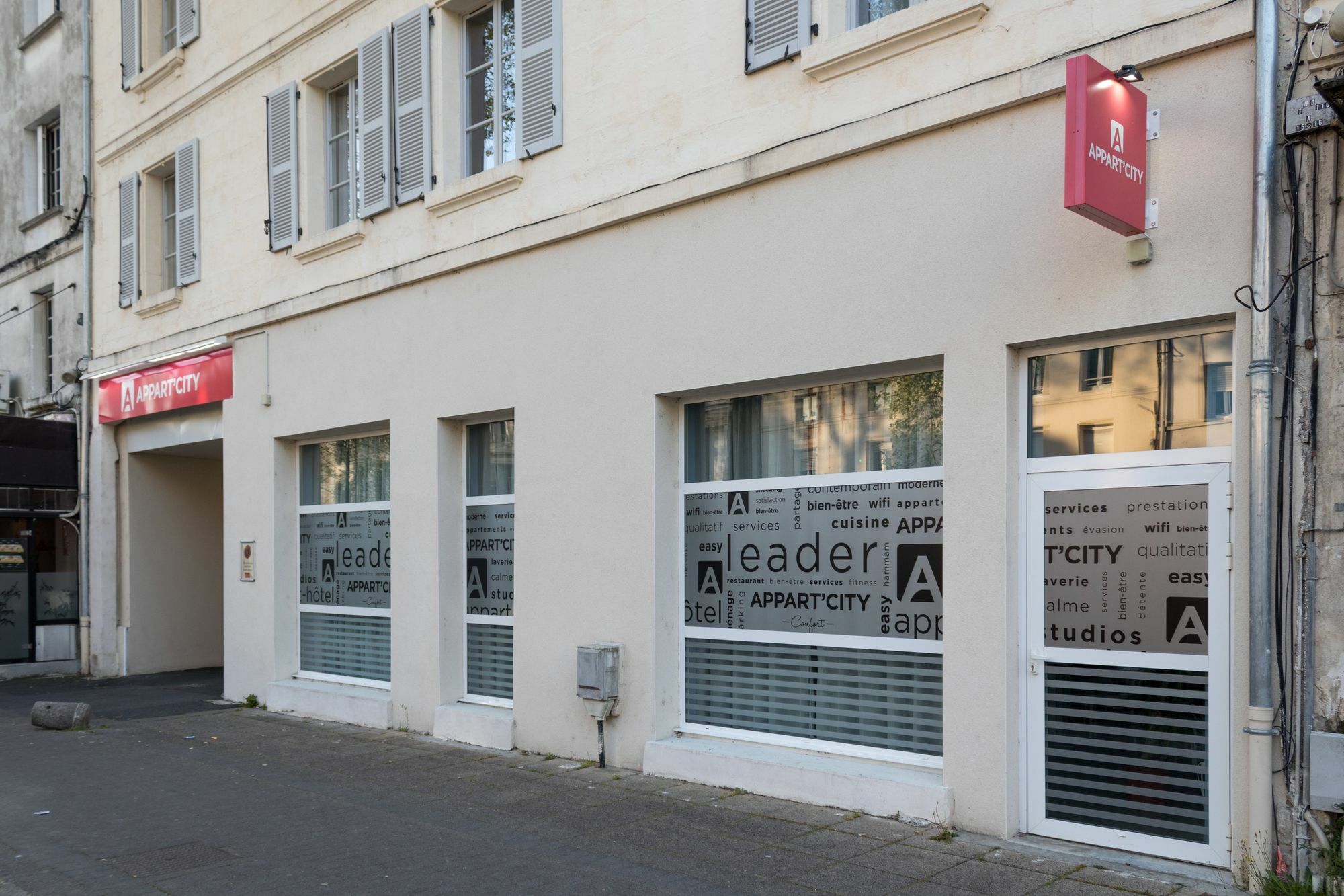 Appart'City Confort Niort Centre Aparthotel Luaran gambar